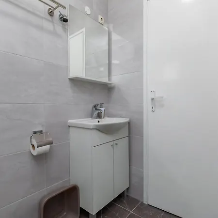 Apartamento By The Sea Mimice, Omis - 18149 *